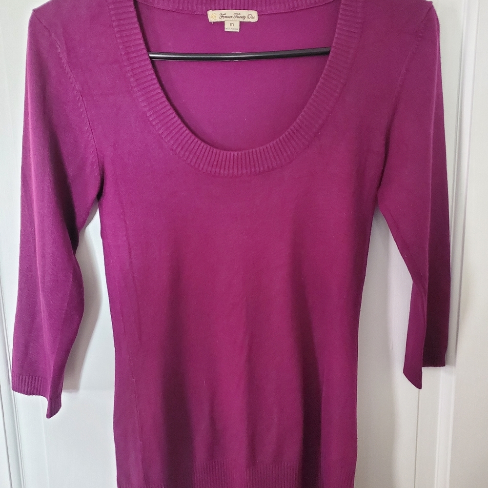 Scoopneck Top